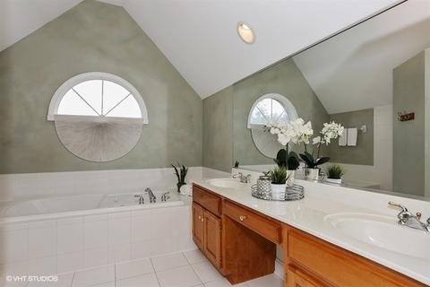 3724 Grassmere Rd, Naperville, IL 60564 photo 23