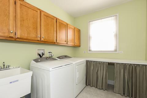 3724 Grassmere Rd, Naperville, IL 60564 photo 28