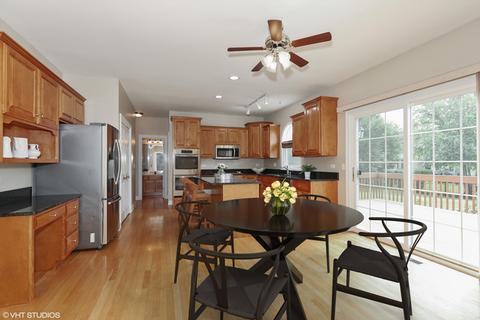 3724 Grassmere Rd, Naperville, IL 60564 photo 8