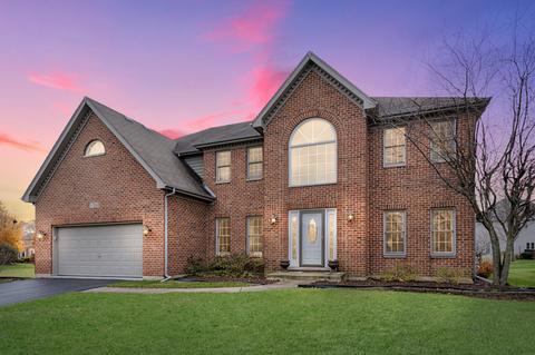3724 Grassmere Rd, Naperville, IL 60564 photo 1