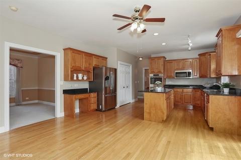 3724 Grassmere Rd, Naperville, IL 60564 photo 10