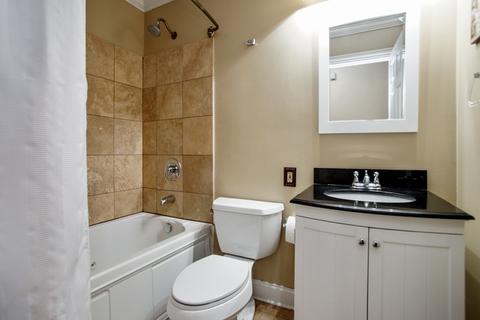 2036 Hilltop Rd, Hoffman Estates, IL 60169 photo 14