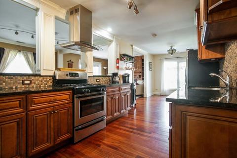 2036 Hilltop Rd, Hoffman Estates, IL 60169 photo 6