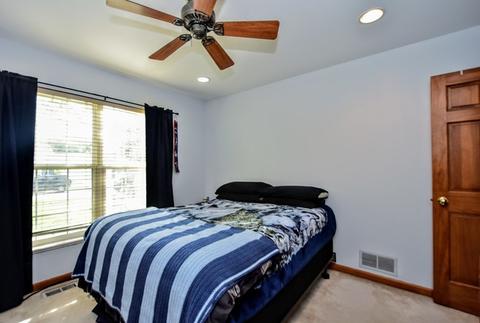 3724 Pebble Crk, Mchenry, IL 60050 photo 17