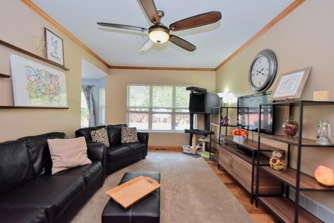 3724 Pebble Crk, Mchenry, IL 60050 photo 4