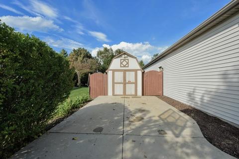 3724 Pebble Crk, Mchenry, IL 60050 photo 29