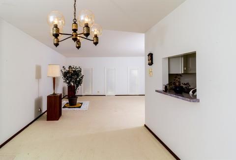 16909 Holmes Ave, Hazel Crest, IL 60429 photo 5