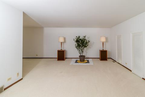16909 Holmes Ave, Hazel Crest, IL 60429 photo 2