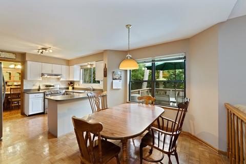 725 Chestnut Ct, Bartlett, IL 60103 photo 8