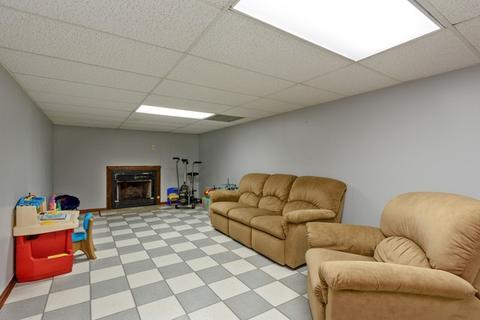 725 Chestnut Ct, Bartlett, IL 60103 photo 23