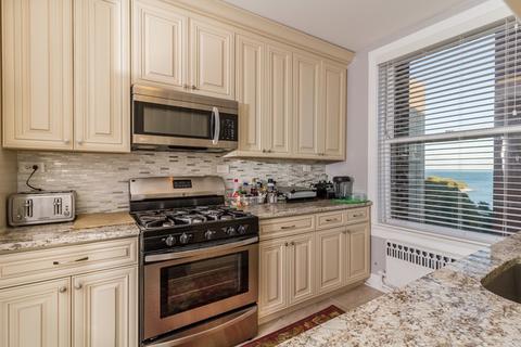5555 S Everett Ave #C9, Chicago, IL 60637 photo 13