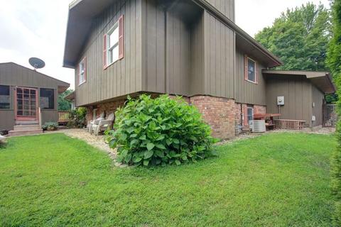 42 Maple Ct, Champaign, IL 61822 photo 33