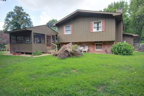 42 Maple Ct, Champaign, IL 61822 photo 32