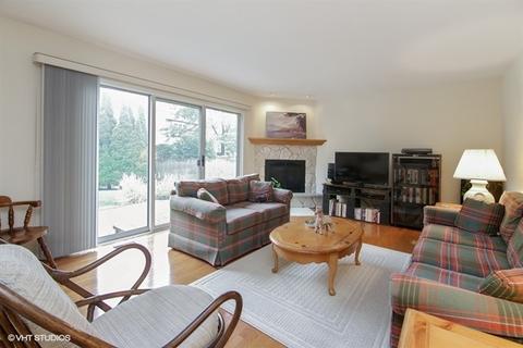 1305 S Highgoal Dr, Wheeling, IL 60090 photo 7