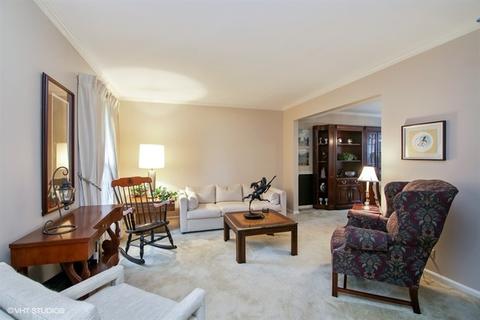 1305 S Highgoal Dr, Wheeling, IL 60090 photo 2