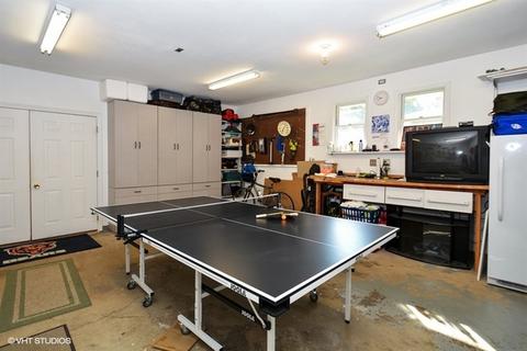 8024 Tennessee Ave, Willowbrook, IL 60527 photo 21
