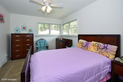 8024 Tennessee Ave, Willowbrook, IL 60527 photo 12