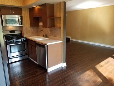 230 Inverrary Ln, Deerfield, IL 60015 photo 3