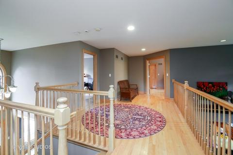 739 S 5th Ave, Des Plaines, IL 60016 photo 17