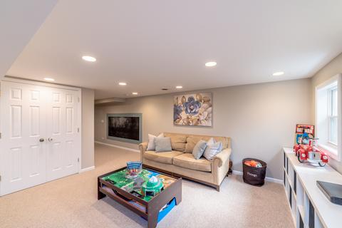 3900 Latour Ct, Hoffman Estates, IL 60192 photo 24