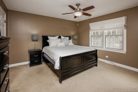 1895 Somerset Ln, Wheaton, IL 60189 photo 13