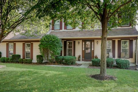 1895 Somerset Ln, Wheaton, IL 60189 photo 1