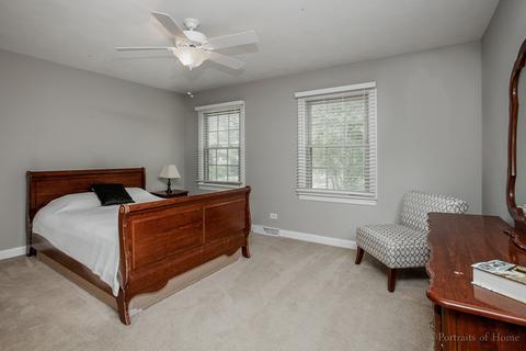 1895 Somerset Ln, Wheaton, IL 60189 photo 15