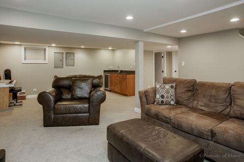1895 Somerset Ln, Wheaton, IL 60189 photo 19