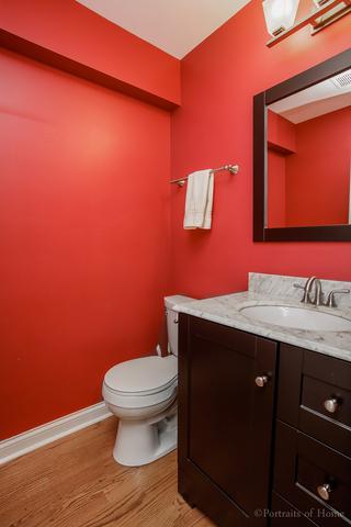 1895 Somerset Ln, Wheaton, IL 60189 photo 24