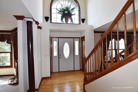 13227 Brooklands Ln, Plainfield, IL 60585 photo 3