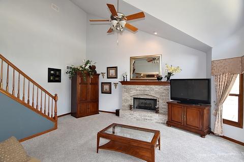 13227 Brooklands Ln, Plainfield, IL 60585 photo 18