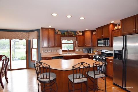 13227 Brooklands Ln, Plainfield, IL 60585 photo 10