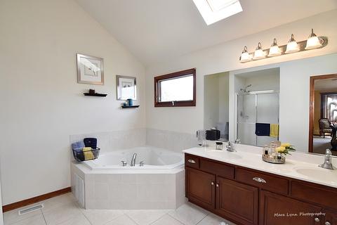 13227 Brooklands Ln, Plainfield, IL 60585 photo 29
