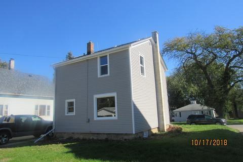 633 Gates St, Aurora, IL 60505 photo 4