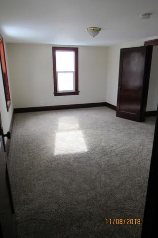 633 Gates St, Aurora, IL 60505 photo 11