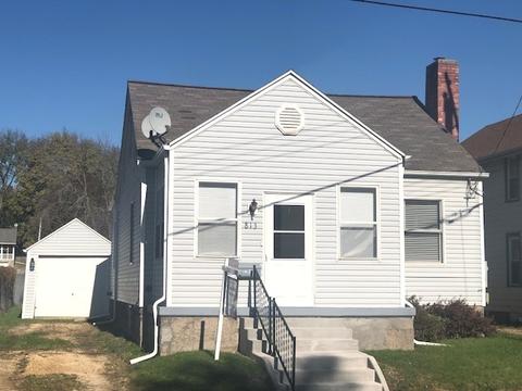 813 E Morgan St, Dixon, IL 61021 photo 1
