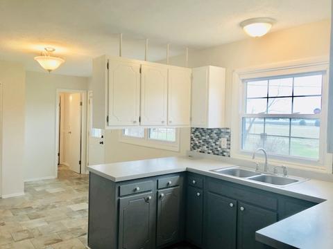 4738 W Doris Dr W, Kankakee, IL 60901 photo 5