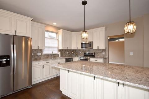 125 Rushmore Dr, Bartlett, IL 60103 photo 5