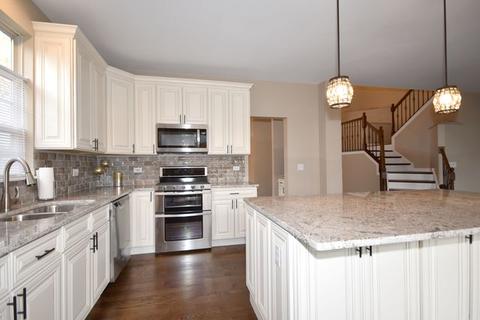 125 Rushmore Dr, Bartlett, IL 60103 photo 6