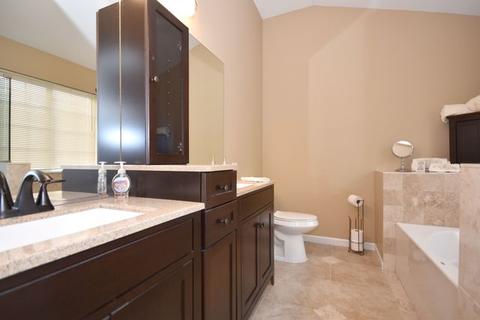 125 Rushmore Dr, Bartlett, IL 60103 photo 16