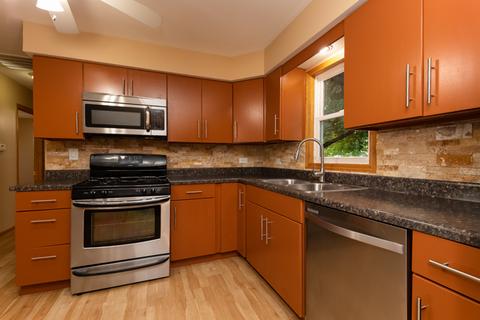 7480 W 78th St, Bridgeview, IL 60455 photo 5