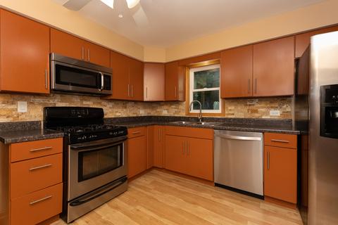 7480 W 78th St, Bridgeview, IL 60455 photo 4