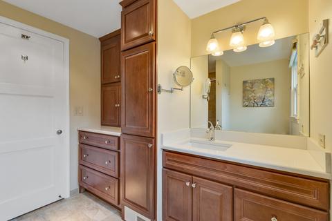 456 S Edison Ave, Elgin, IL 60123 photo 10