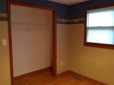 301 Marengo Rd, Harvard, IL 60033 photo 7