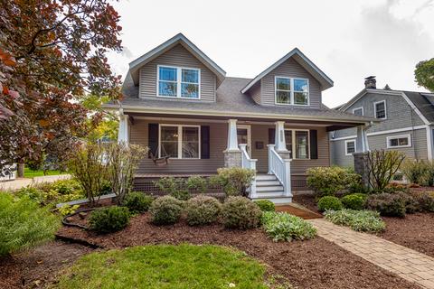 612 E Liberty Dr, Wheaton, IL 60187 photo 3