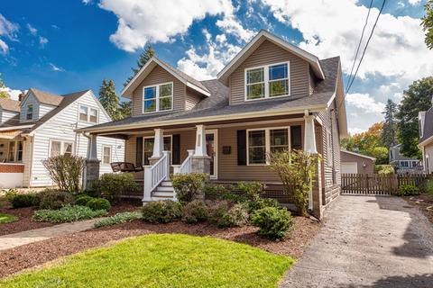 612 E Liberty Dr, Wheaton, IL 60187 photo 2