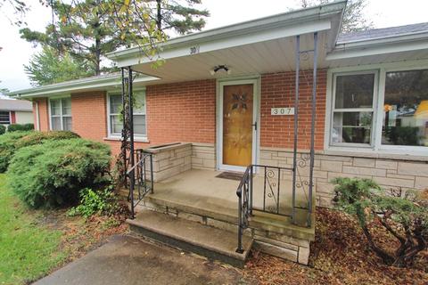 307 N Cedar St, Gardner, IL 60424 photo 2