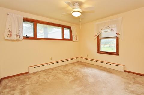 307 N Cedar St, Gardner, IL 60424 photo 11