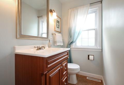 1220 E Prairie Ave, Des Plaines, IL 60016 photo 14