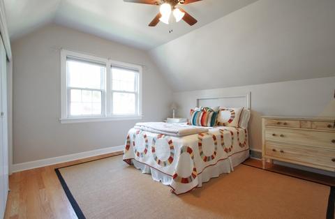 1220 E Prairie Ave, Des Plaines, IL 60016 photo 10